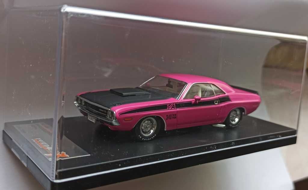 Macheta Dodge Challenger T/A 1970 - PremiumX 1/43 noua