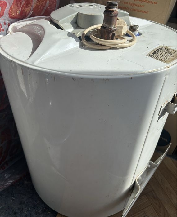 Продам бойлер на запчасти