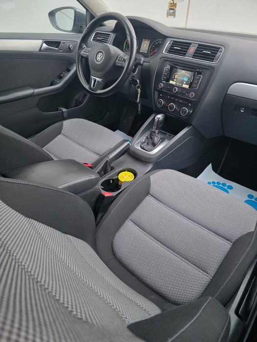 Volkswagen Jetta 1.4 hybrid automat xenon navi Senzori Jante Import Nl