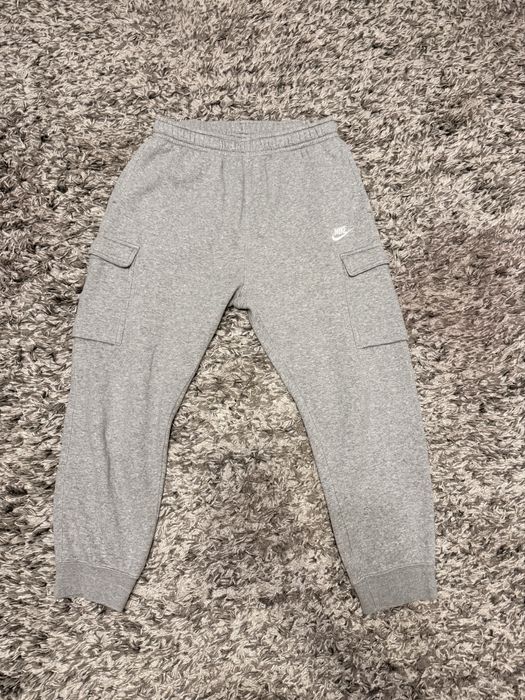 Оригинален карго патналон на Nike