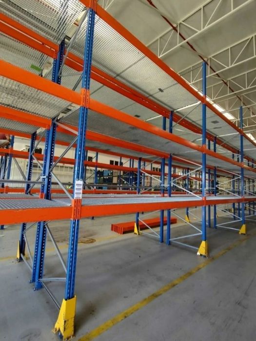 Rafturi metalice profesionale 826x97