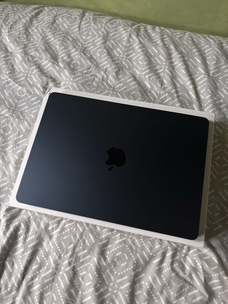 Macbook Air M2 2022