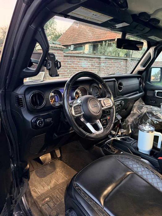 Jeep GLADIATOR Overland