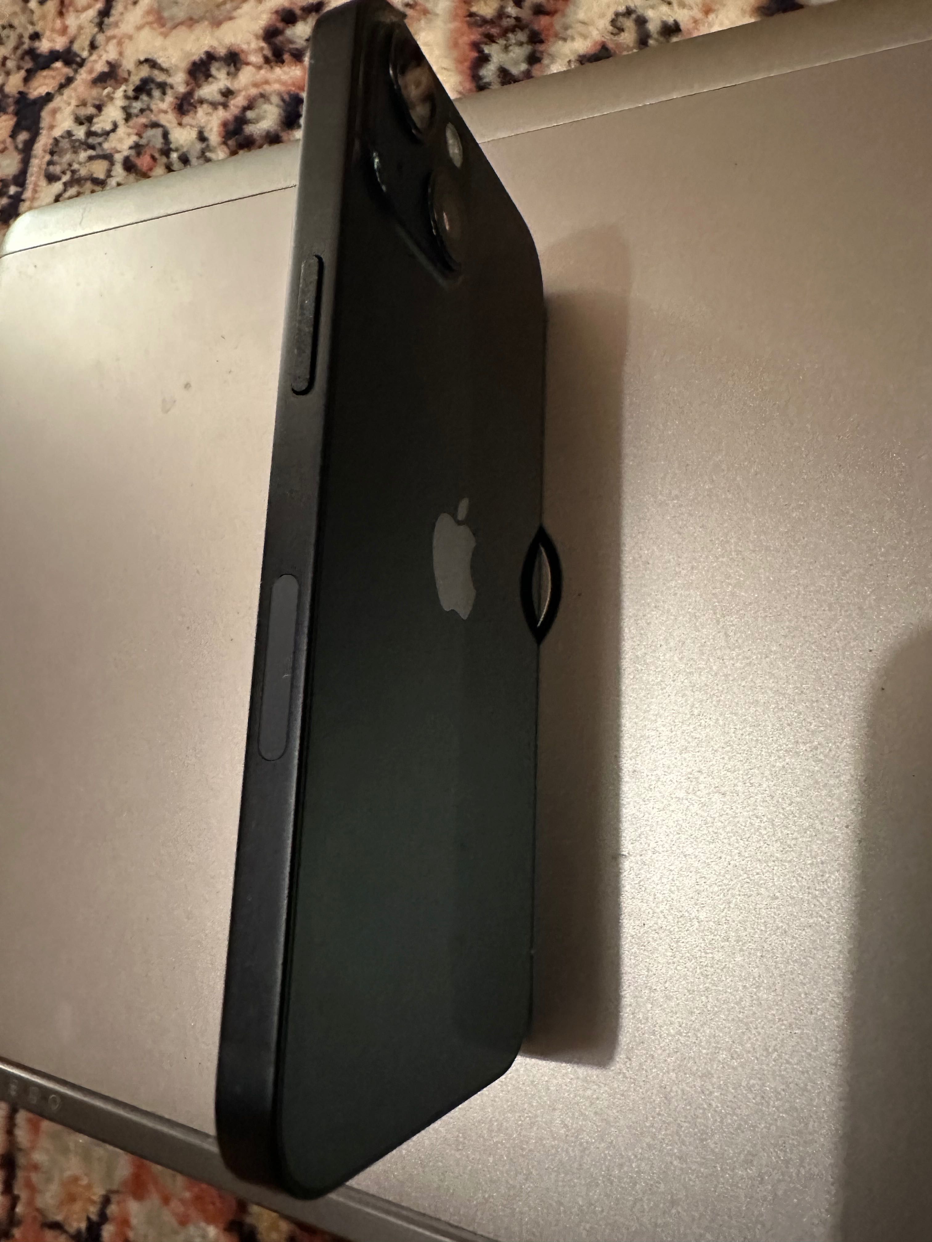 Iphone 13 256 гб отключен за всички мрежи