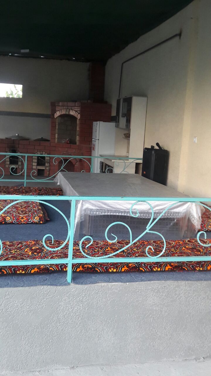 Azadbashda dacha arendaga beriladi