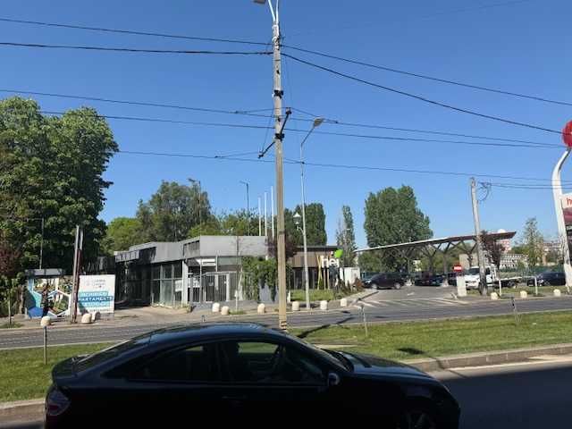 Vanzare imobil +teren. Service auto showroom