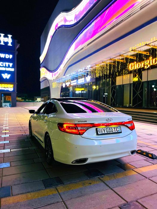 Hyundai Grandeur сотилади