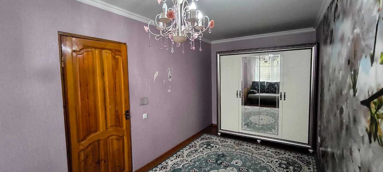 Продаётся 4-х комнатная квартира по Байтурсынова - мкр.Спортивный