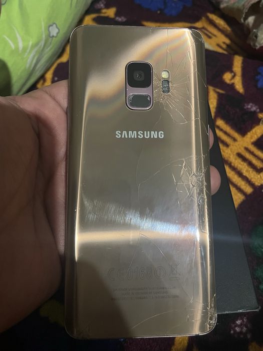 samsung s 9 4/64gb