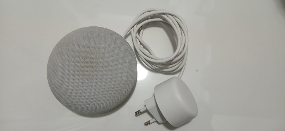 Google Nest Mini Generatia 2 Smart Home