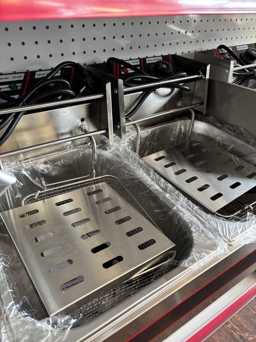 Професионален фритюрник за пържене на риба,картофи,мекици и др.