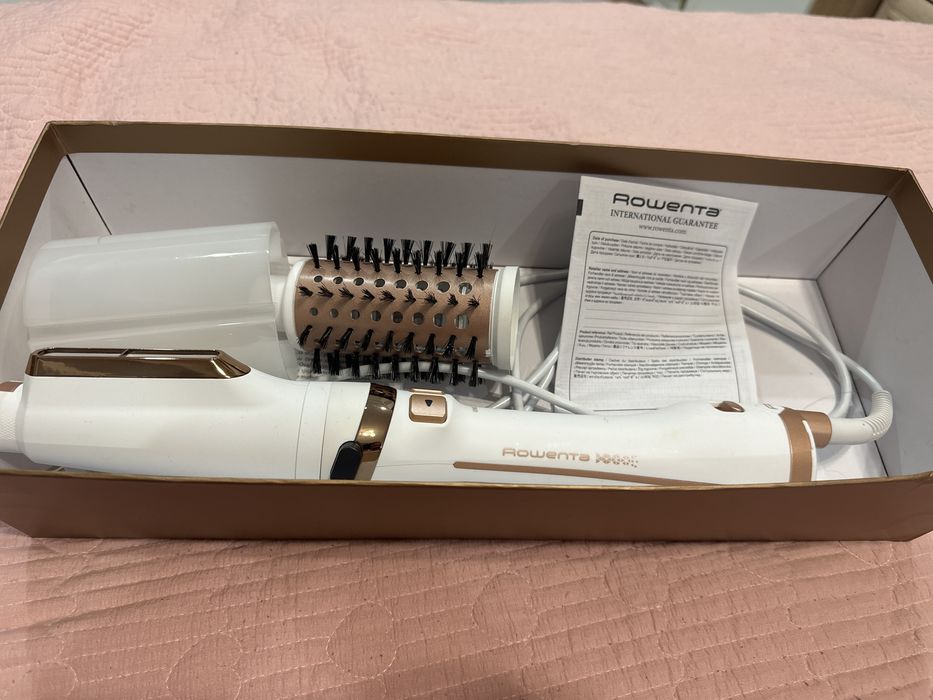 Фен щетка Rowenta