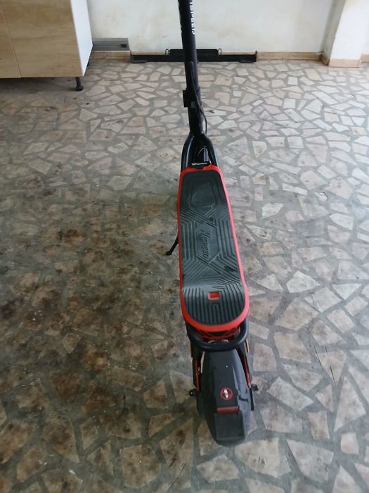 Trotineta electrica noua
