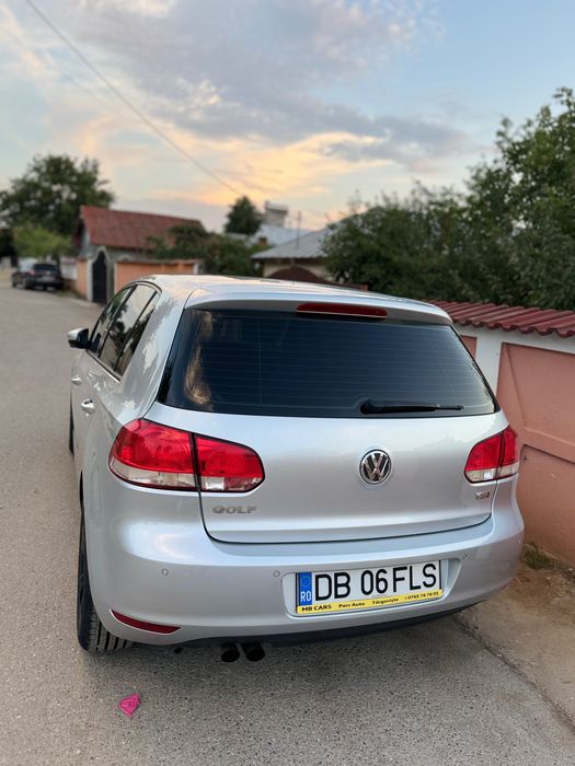 Vând golf 6 2010