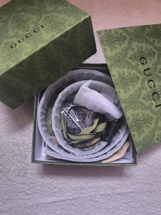 Различни модели колани