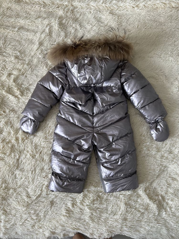 Продам детский зимний комбенизон MONCLER