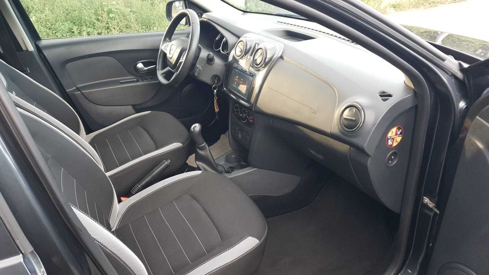 Vând Dacia Sandero stepway 0.9 tce