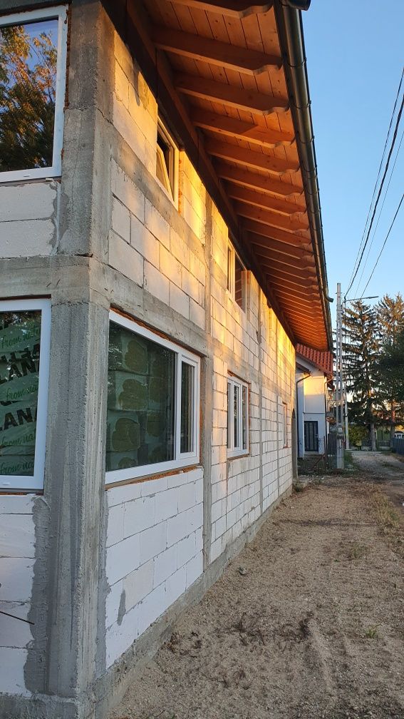 Casa de vanzare în Răzvad - Valea Voievozilor