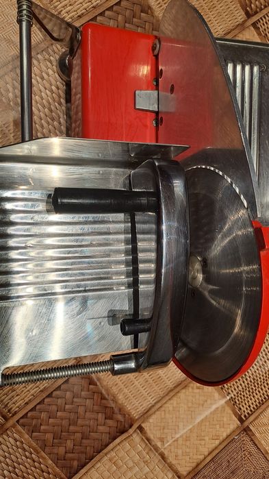 Машина за рязане на  колбаси  quick mill vintage