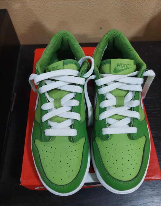 Nike Dunk Low Chlorophyll