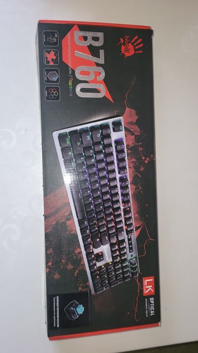 Продаю клавиатуру  bloody B760