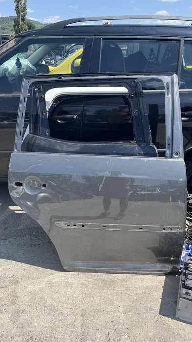 Задна дясна врата VW Touran 2003-2015