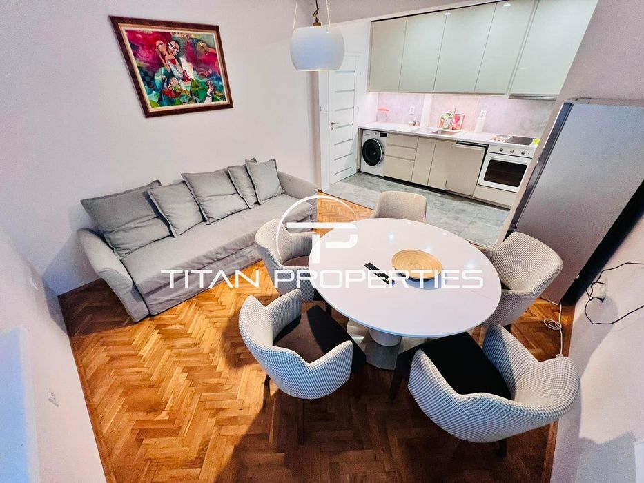 Тристаен, под наем, Център на метри от Морската градина