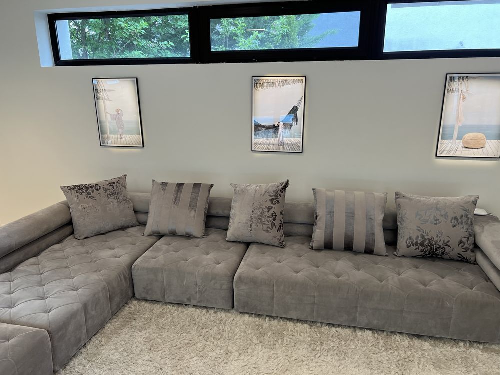 Canapea in stare foarte buna, brand Divani & Sofa
