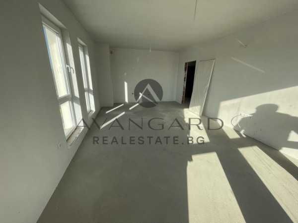 Продава се Тристаен апартамент в Пловдив, Тракия - 121 кв.м за 1228 €/кв.м - Снимка #1