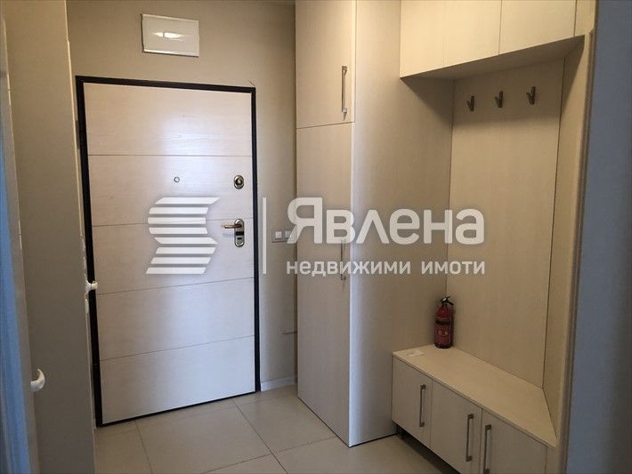Двустаен апартамент