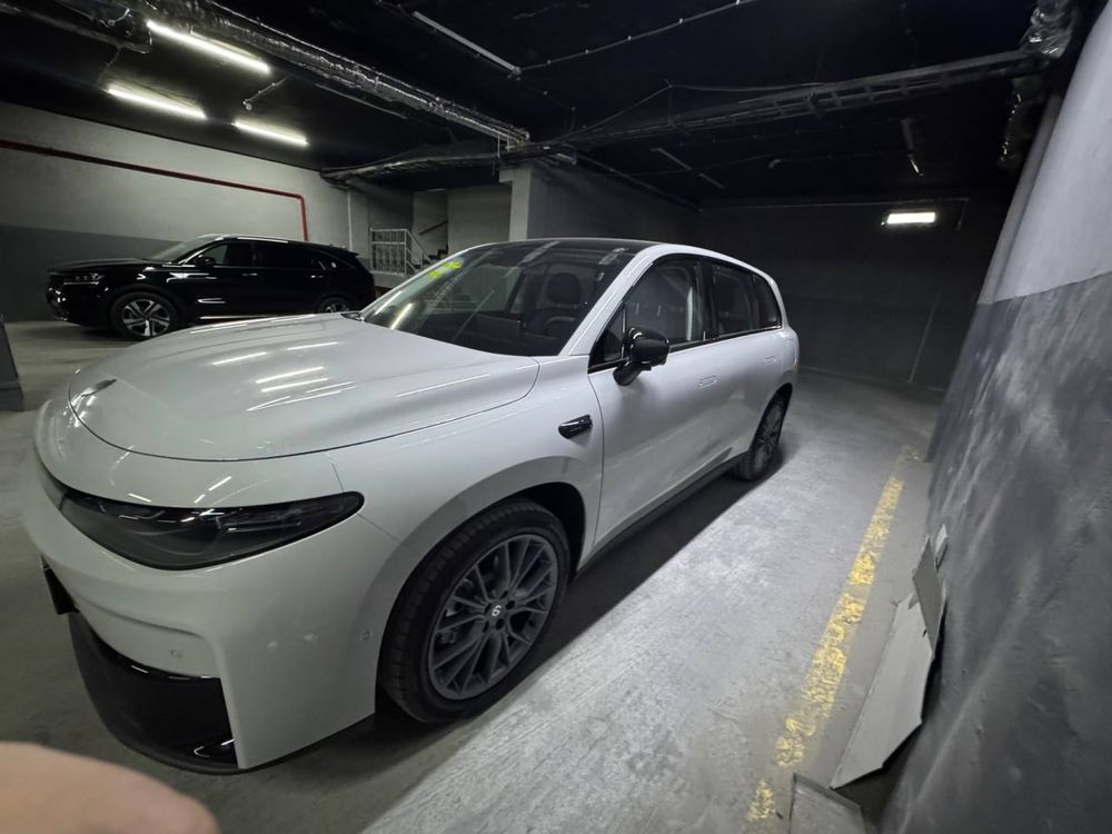 Leapmotors с10 530 km Comfort+dop opciya rus tilida  1 yil kafolat
