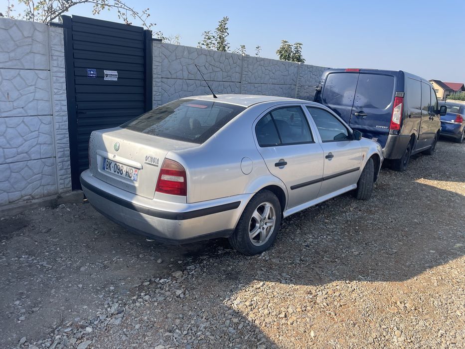 Dezmembrez skoda octavia 1.9 alh