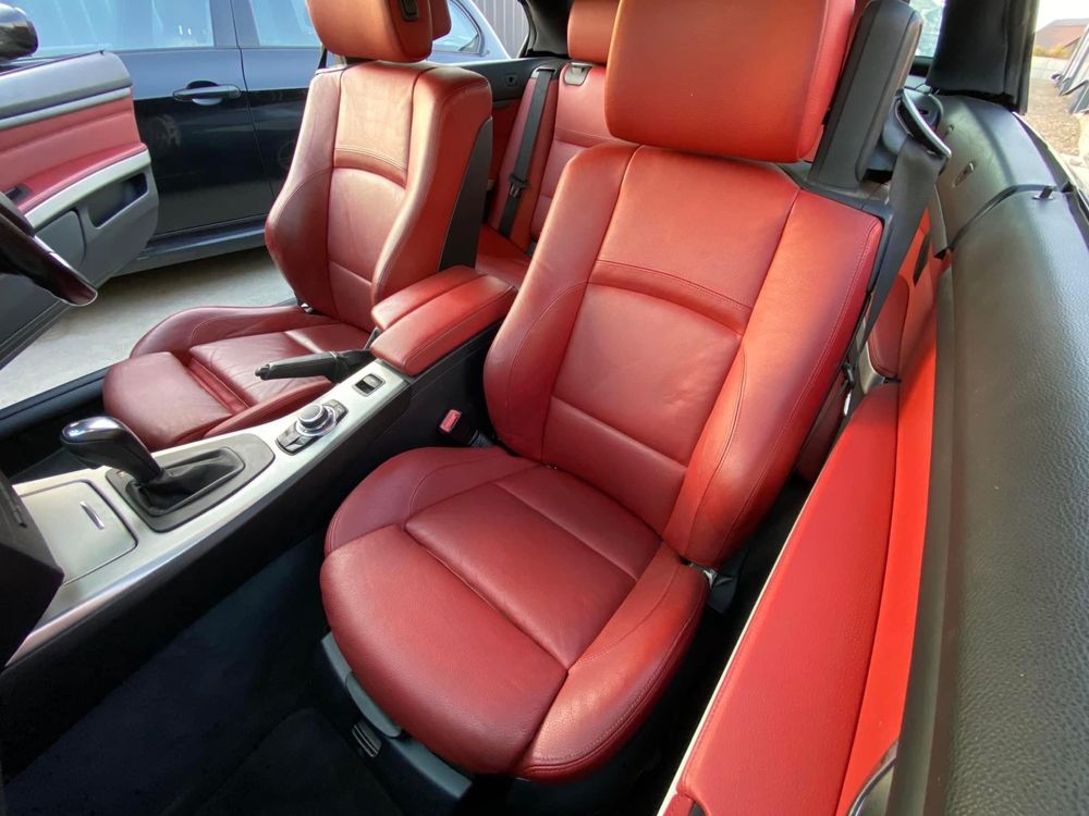 Dezmembrez BMW 330d E93LCI,Motor 245cp N57,Recaro Rosu,NAVI CIC,volan