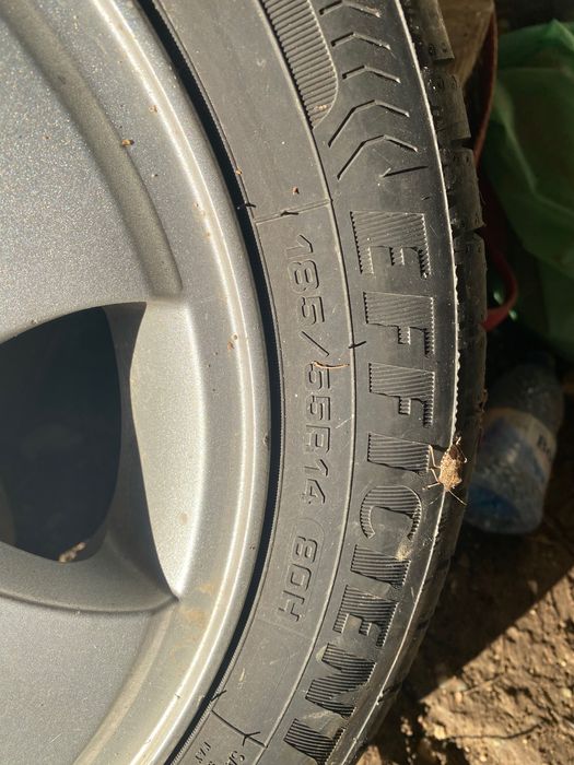Jante cu cauciuri de vară  Good Year Ford fiesta 185/55/14