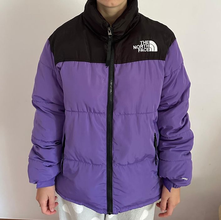 Geacă The North Face M mov-negru – călduroasă și stilată