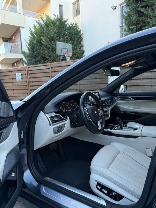 BMW 750LD 2017 individual 4 locuri SKY LOUNGE