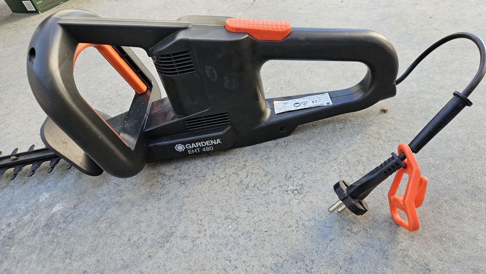 Foarfeca pentru gard viu Gardena