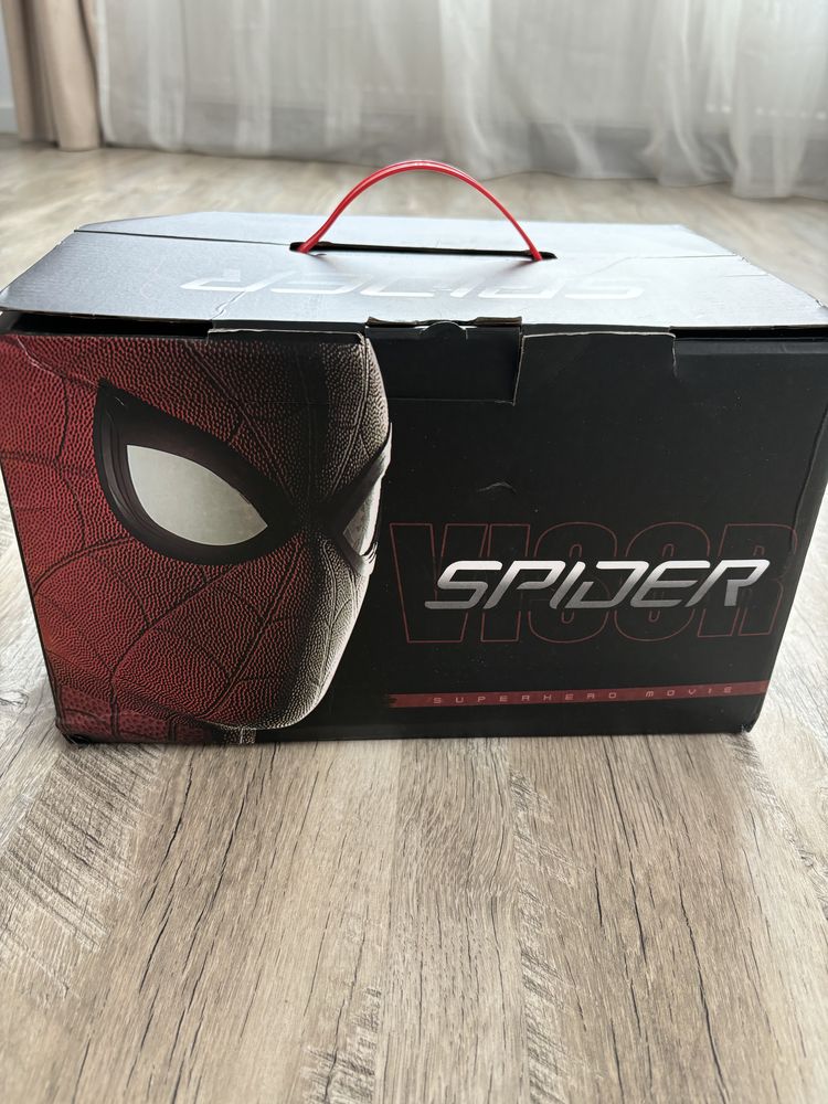 Masca Spider-man cu ochi mobili, telecomanda tip inel