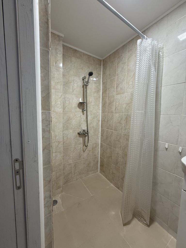 Дава се под наем Едностаен апартамент в Казанлък - 45 кв.м за 255 € - Снимка #6
