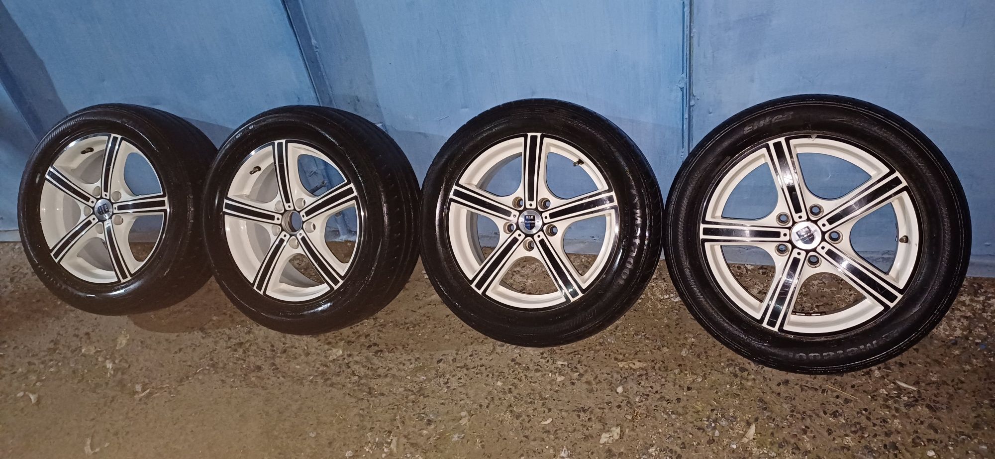 Баллон R 16 Диски для Максима и т.д