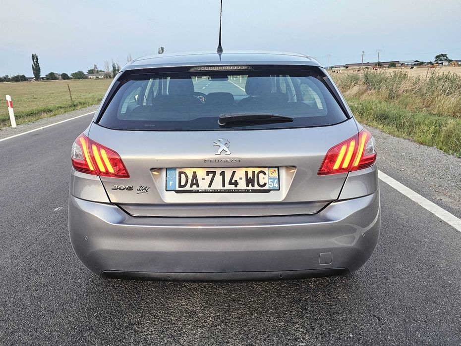 PEUGEOT 308 Style 1.2 2014 cu GPL