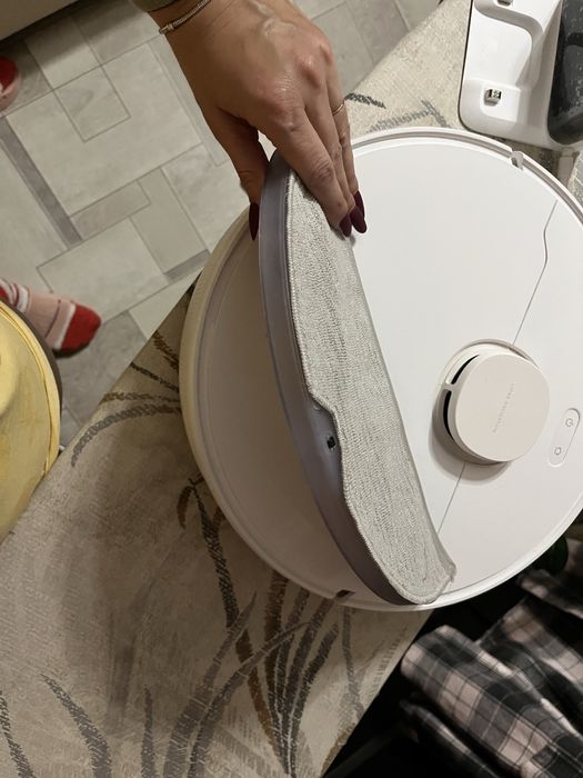 Робот пылесос Дриам