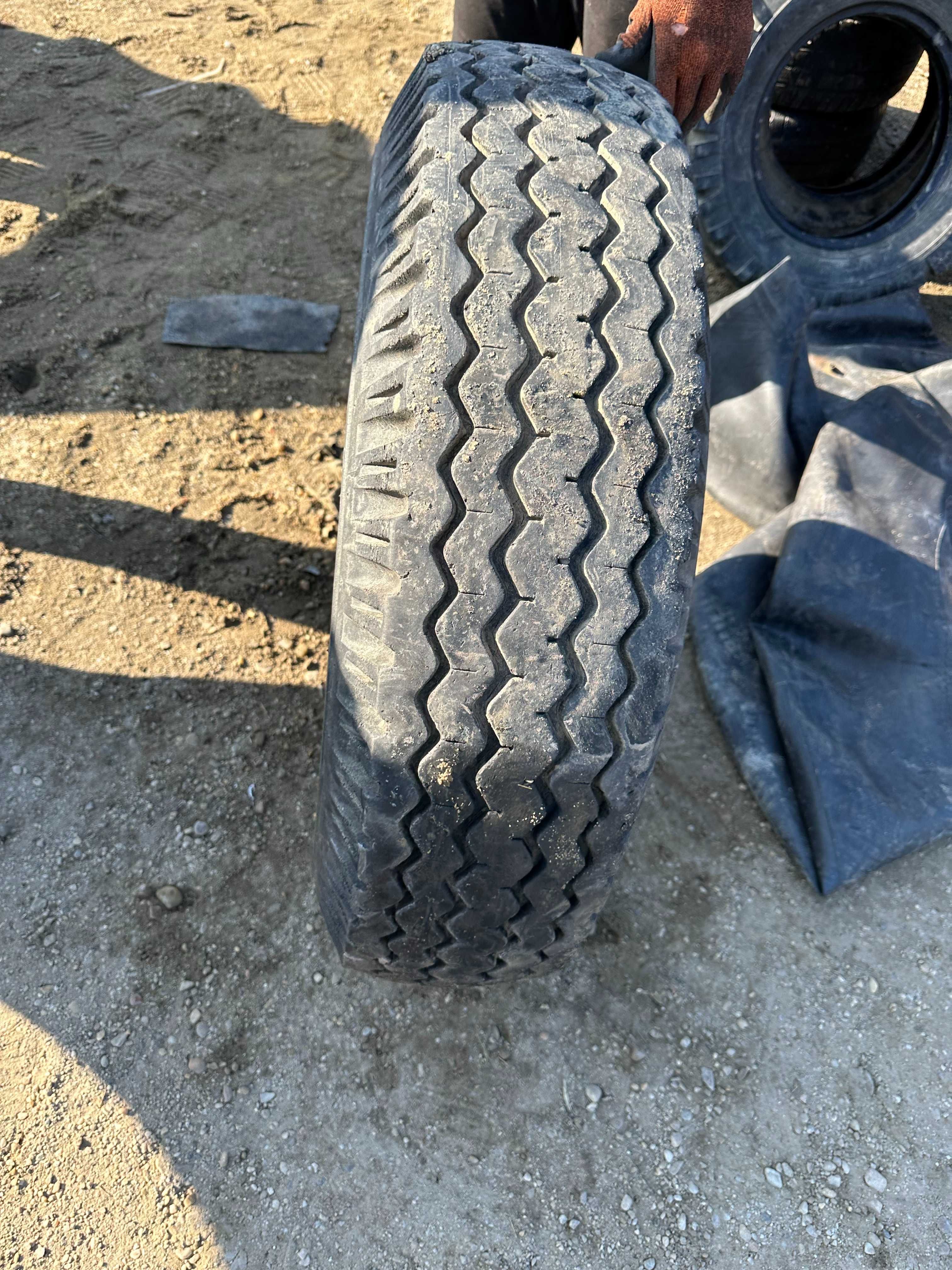 Cauciuc  900 R16