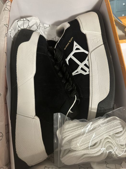 Дамски обувки черен велур