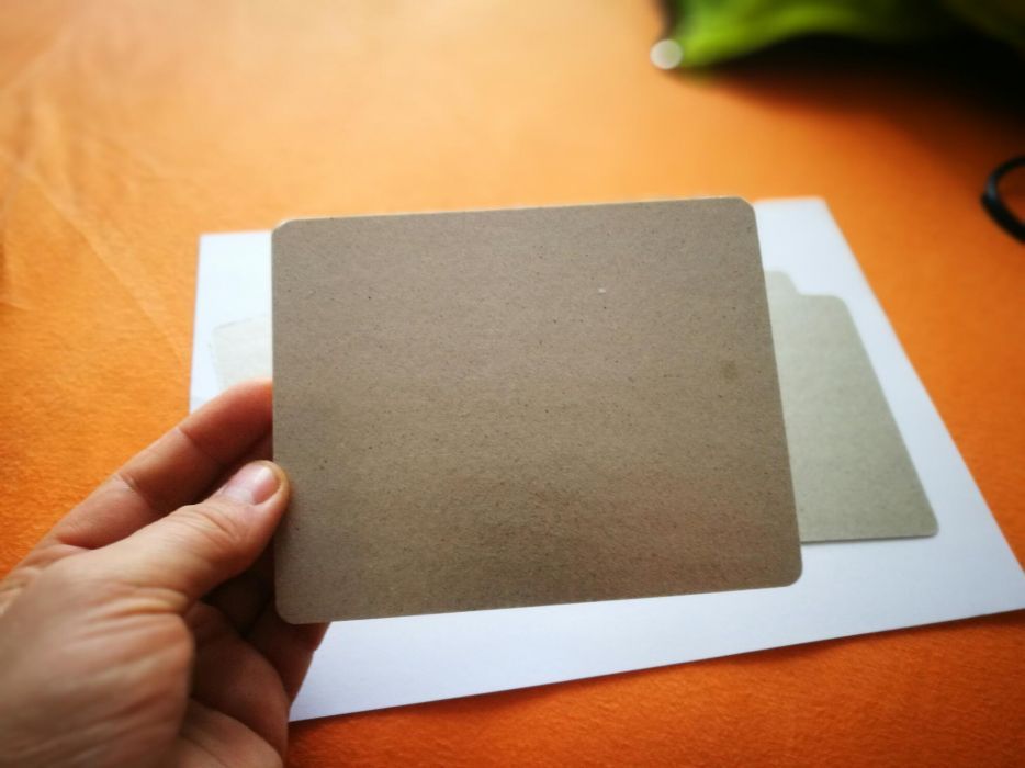 Foaie Mica cuptoare cu microunde ,Cuptorul cu microunde face scantei