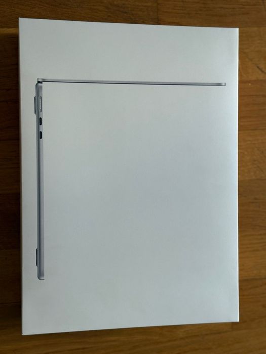 MacBook 13.6" M2 ( bon fiscal + garantie )