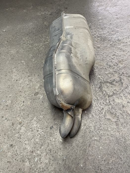 Задно гърне за голф4 1.9тди 110кс