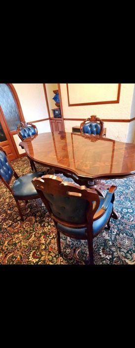 Masă baroc lemn mahon 4 scaune piele naturala albastra