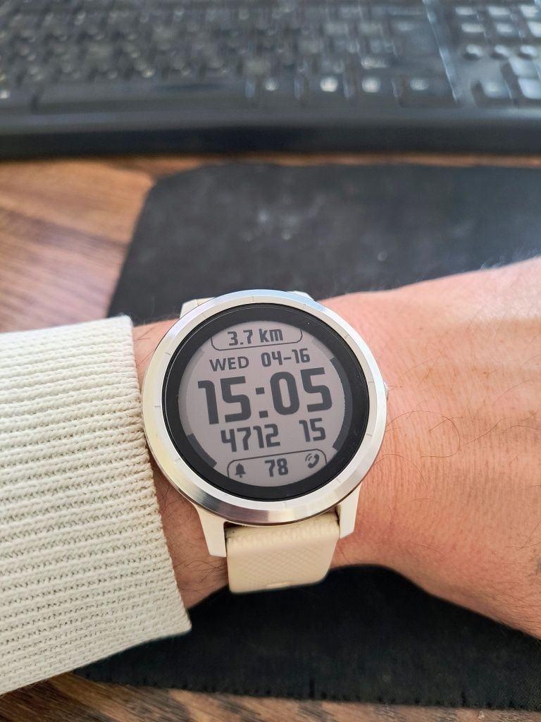 Garmin Vivoactive 3
