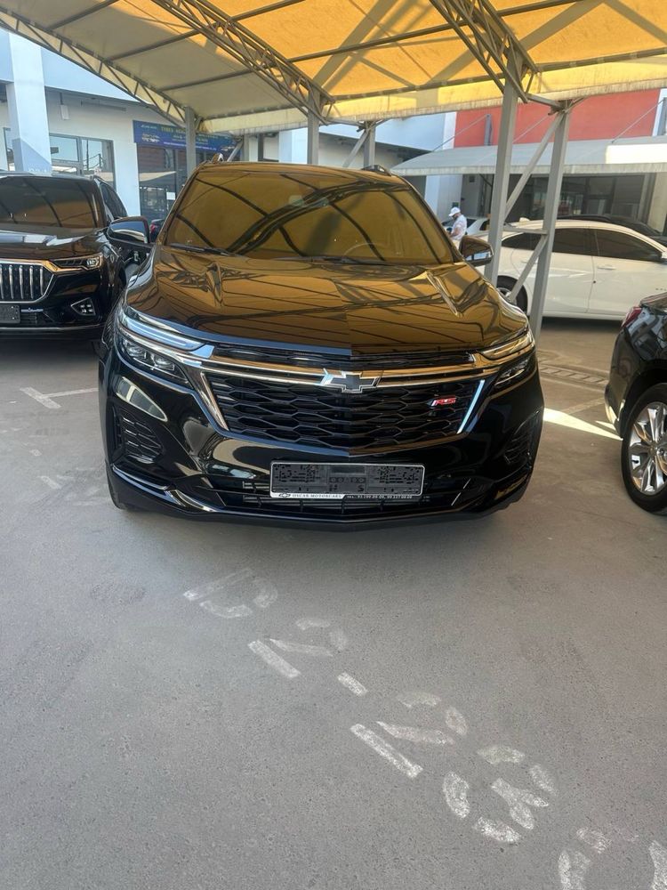Equinox  23/24 yil 25000 yurgan